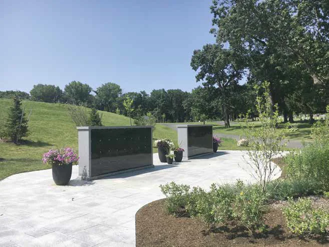 2-32 Niche Columbaria